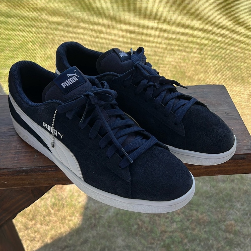 Suede Clyde Puma (Navy Blue) size 11 men’s